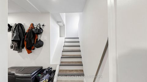 Photo 23 at 2 Hughes Street, Oak Ridges, Richmond Hill