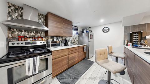 Photo 33 at 2 Hughes Street, Oak Ridges, Richmond Hill