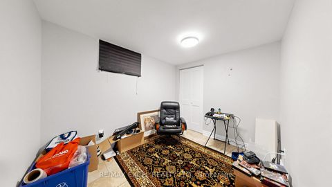 Photo 36 at 2 Hughes Street, Oak Ridges, Richmond Hill