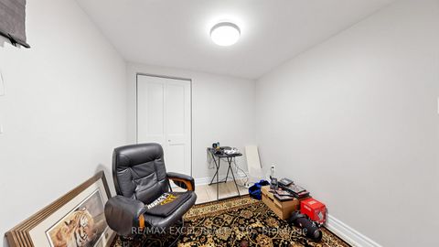 Photo 37 at 2 Hughes Street, Oak Ridges, Richmond Hill