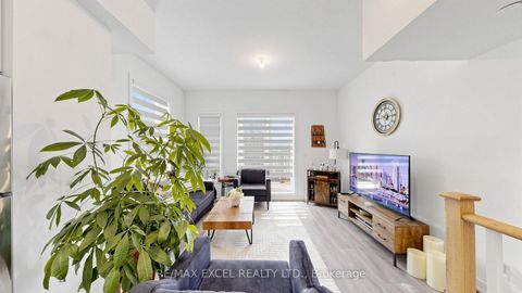 Photo 2 at 68A Tisdale Avenue, Victoria Village, Toronto