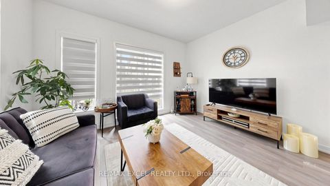 Photo 8 at 68A Tisdale Avenue, Victoria Village, Toronto