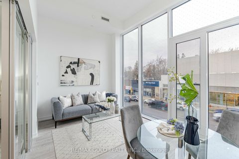 Photo 5 at 216 - 2020 Bathurst Street, Cedarvale, Toronto