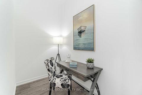 Photo 18 at 216 - 2020 Bathurst Street, Cedarvale, Toronto