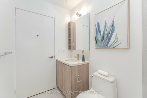Photo 21 at 216 - 2020 Bathurst Street, Cedarvale, Toronto