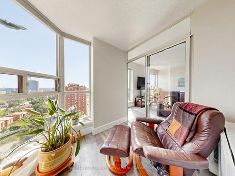 Photo 18 at Ph12 - 2460 Eglinton Avenue E, Eglinton East, Toronto