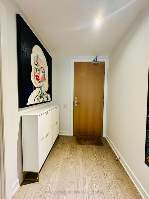 Photo 4 at 703 - 38 Stewart Street, Waterfront Communities C1, Toronto