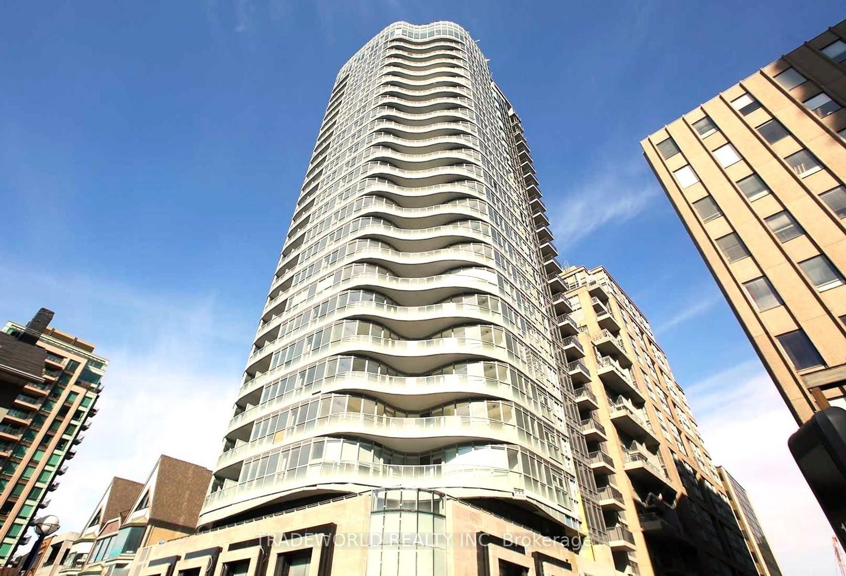 902 - 88 Cumberland Street, Annex, Toronto 