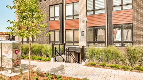 Photo 2 at 11 - 235 McLevin Avenue, Malvern, Toronto