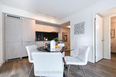 Photo 9 at 2506 - 60 Shuter Street, Yonge Corridor, Toronto