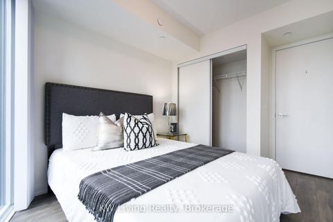 Photo 15 at 2506 - 60 Shuter Street, Yonge Corridor, Toronto