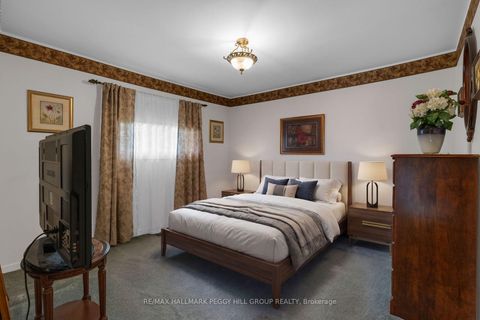 Photo 8 at 208 Garson Street, Painswick North, Barrie