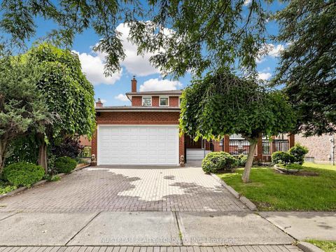 Photo 0 at 117 Ambercroft Boulevard, Steeles, Toronto