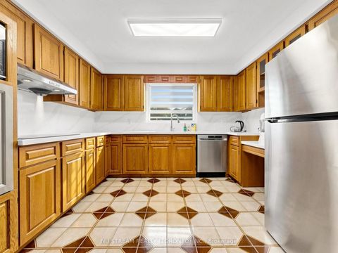 Photo 9 at 117 Ambercroft Boulevard, Steeles, Toronto