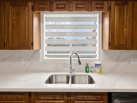 Photo 12 at 117 Ambercroft Boulevard, Steeles, Toronto