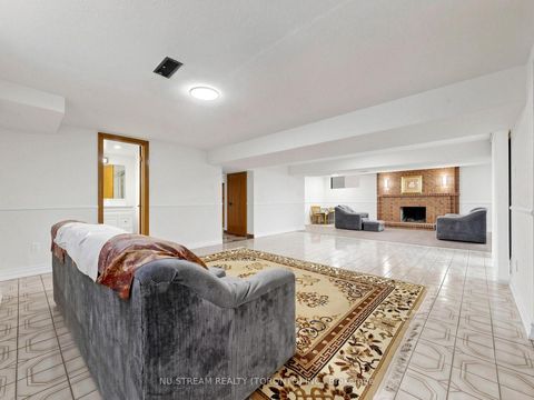 Photo 31 at 117 Ambercroft Boulevard, Steeles, Toronto