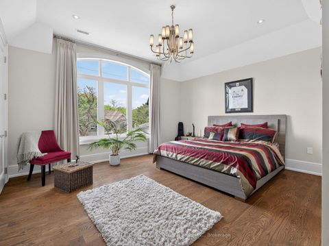 Photo 28 at 205 Northwood Drive, Newtonbrook East, Toronto