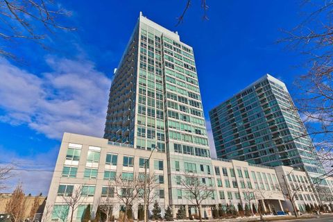 Photo 2 at 808 - 1910 Lake Shore Boulevard W, South Parkdale, Toronto