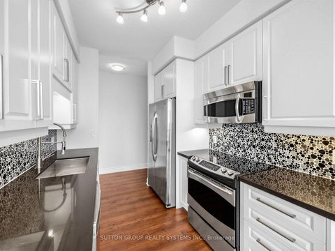 Photo 21 at 808 - 1910 Lake Shore Boulevard W, South Parkdale, Toronto