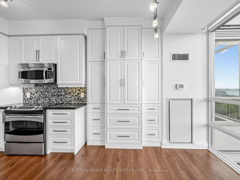Photo 22 at 808 - 1910 Lake Shore Boulevard W, South Parkdale, Toronto