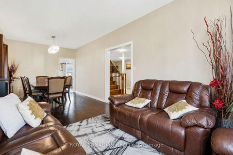 Photo 5 at 264 Country Lane, Painswick South, Barrie