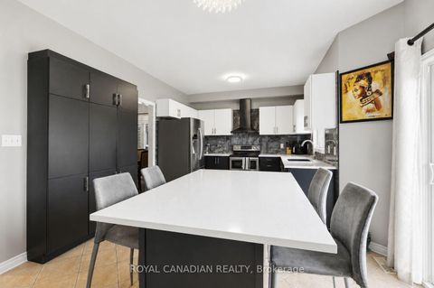 Photo 9 at 264 Country Lane, Painswick South, Barrie