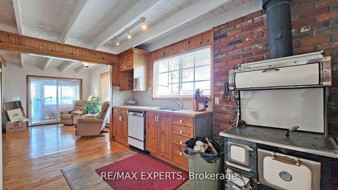 Photo 17 at 319 Limerick Street, Rural Innisfil, Innisfil