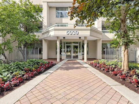 Photo 2 at PH11 - 5039 Finch Avenue E, Agincourt North, Toronto