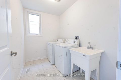 Photo 9 at 163 Fenchurch Manor, Rural Barrie Southeast, Barrie