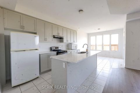 Photo 12 at 163 Fenchurch Manor, Rural Barrie Southeast, Barrie