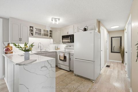 Photo 6 at 292 Jeff Smith Court, College Manor, Newmarket