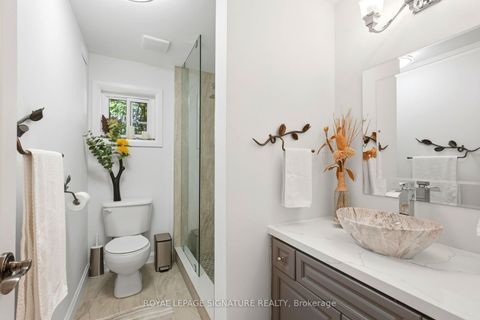 Photo 10 at 292 Jeff Smith Court, College Manor, Newmarket