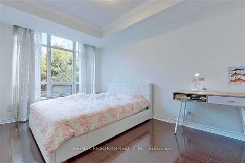 Photo 17 at 211 - 18 William Carson Crescent, Windfields, Toronto