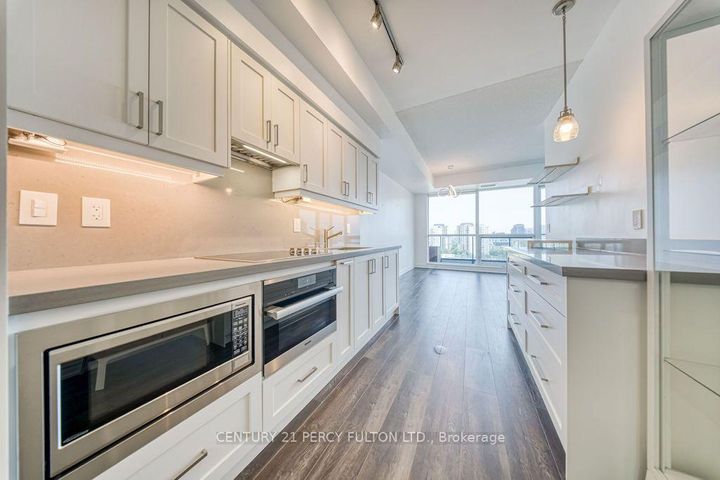 Photo 7 at 1030 - 2885 Bayview Avenue, Bayview Village, Toronto