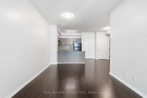Photo 3 at 415 - 12 Yonge Street, Waterfront Communities C1, Toronto