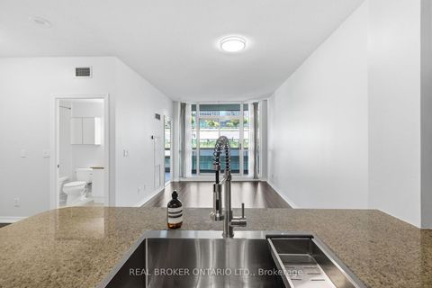 Photo 8 at 415 - 12 Yonge Street, Waterfront Communities C1, Toronto