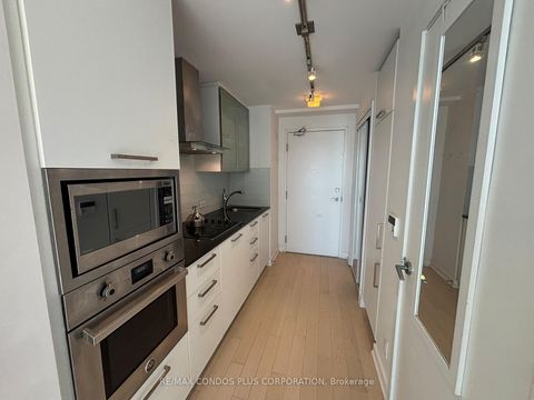 Photo 11 at 5102 - 14 York Street, Waterfront Communities C1, Toronto