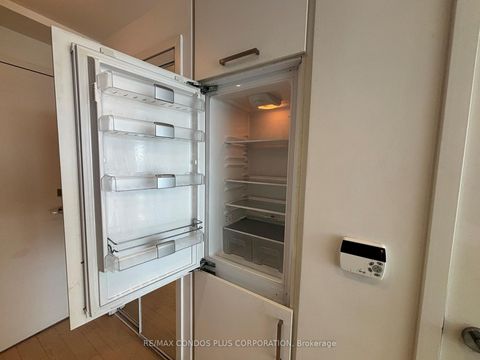 Photo 12 at 5102 - 14 York Street, Waterfront Communities C1, Toronto