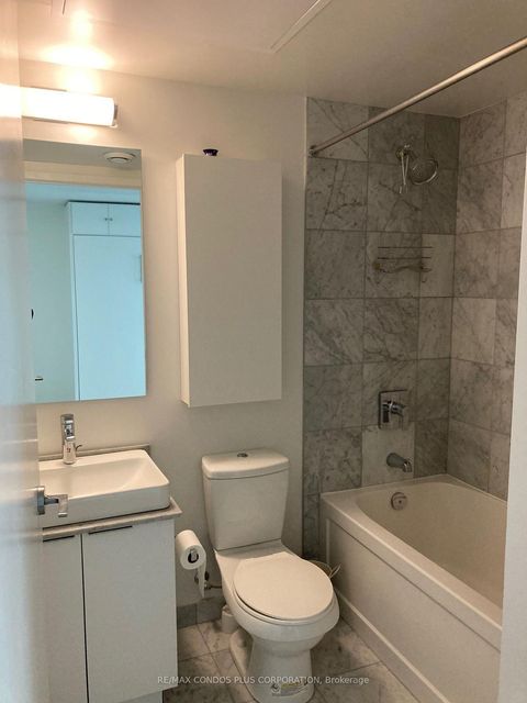 Photo 13 at 5102 - 14 York Street, Waterfront Communities C1, Toronto