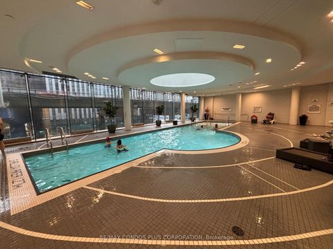 Photo 14 at 5102 - 14 York Street, Waterfront Communities C1, Toronto