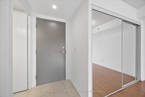 Photo 1 at 330 - 35 Saranac Boulevard, Lawrence, Toronto