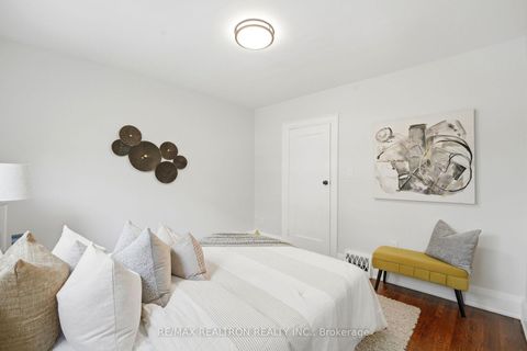 Photo 22 at 1056 Woodbine Avenue W, Danforth, Toronto