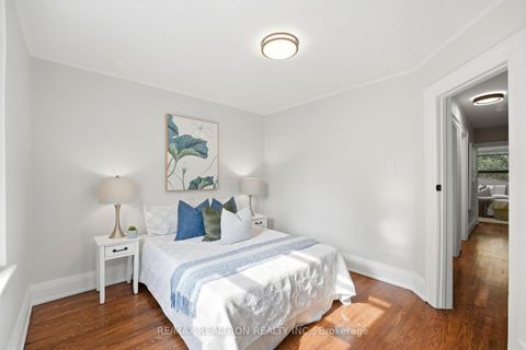 Photo 27 at 1056 Woodbine Avenue W, Danforth, Toronto