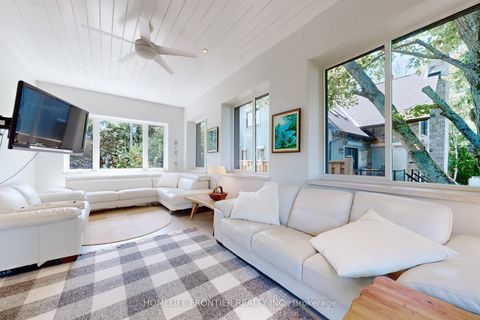 Photo 14 at 44 Irving Drive, Pefferlaw, Georgina