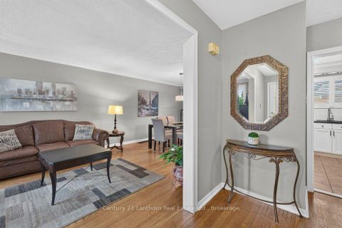 Photo 4 at 333 Jeffcoat Drive, Clairville, Toronto