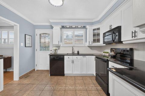 Photo 10 at 333 Jeffcoat Drive, Clairville, Toronto