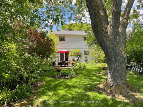 Photo 27 at 111 Springhead Gardens, North Richvale, Richmond Hill