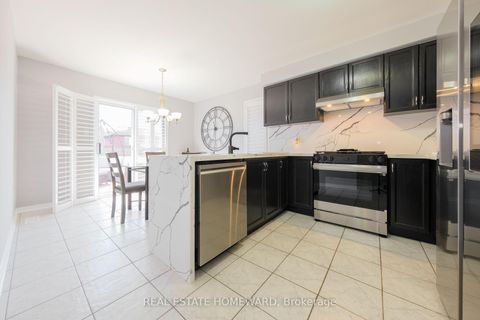 Photo 10 at 1283 Vincent Crescent, Alcona, Innisfil