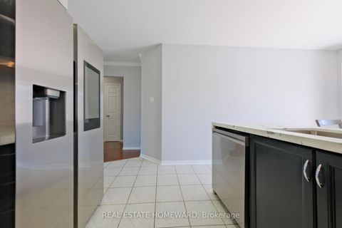 Photo 14 at 1283 Vincent Crescent, Alcona, Innisfil