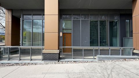 Photo 5 at Th106 - 6 Parkwood Avenue, Casa Loma, Toronto